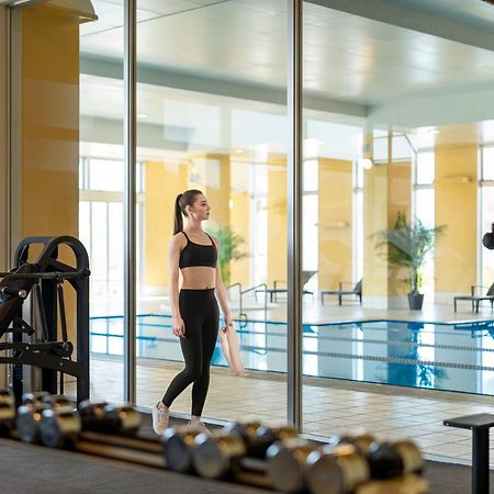 Oriental Hotel Okinawa Resort & Spa Nago Kültér fotó The gym at the hotel