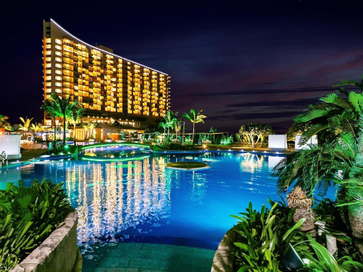 Oriental Hotel Okinawa Resort & Spa Nago Kültér fotó Vinpearl Hotel Nha Trang