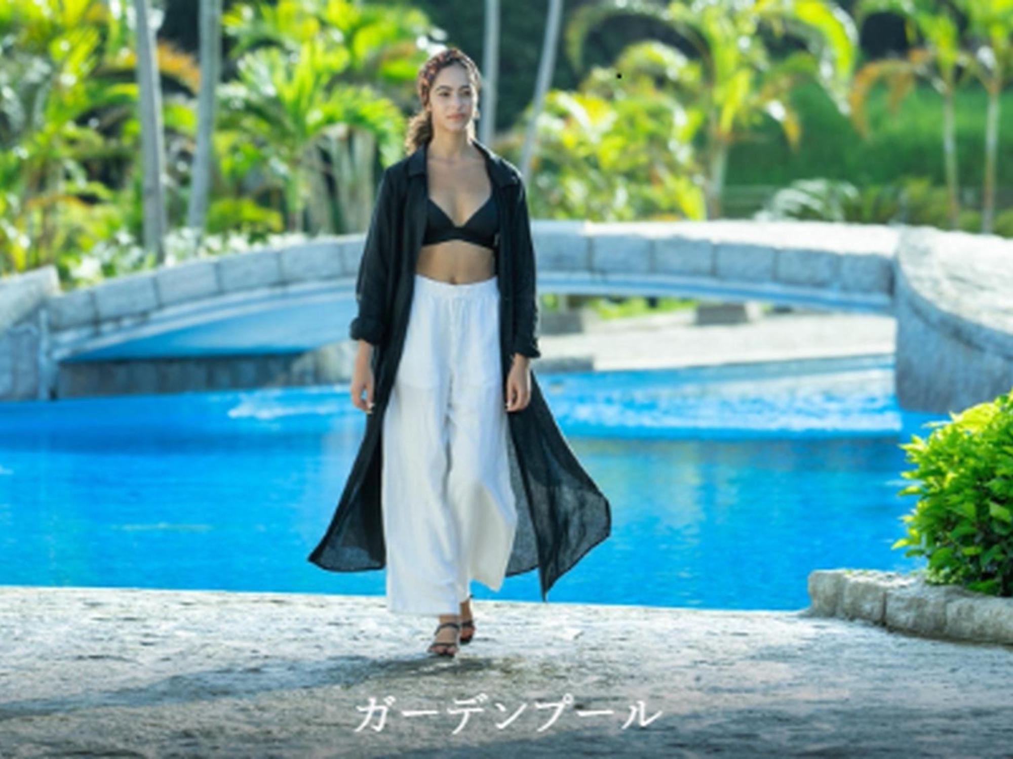 Oriental Hotel Okinawa Resort & Spa Nago Kültér fotó Cover of the single "Ocean Pool"